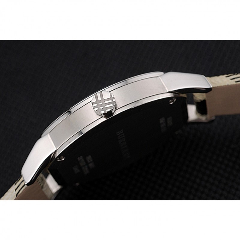 Burberry The City Classic Black Dial Haymarket Bracelet 622568-5