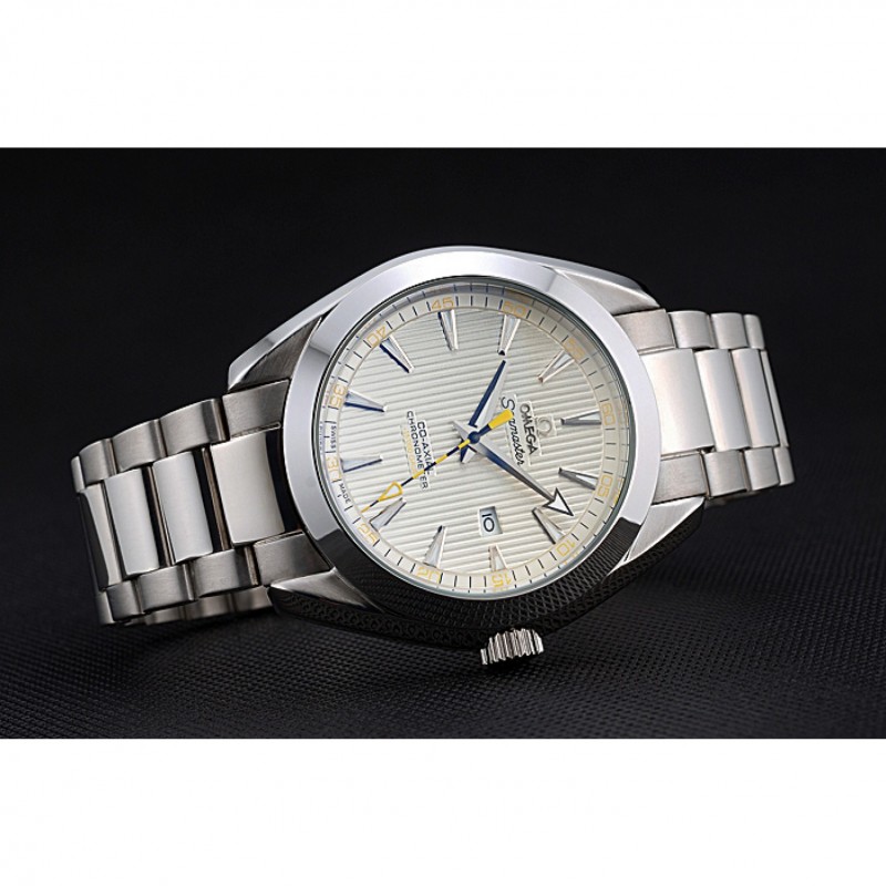 Luxury Replica Watches Omega Seamaster Aqua Terra Ivory Dial Black And Yellow Seconds Hand Stainless Steel Bracelet 622525-3