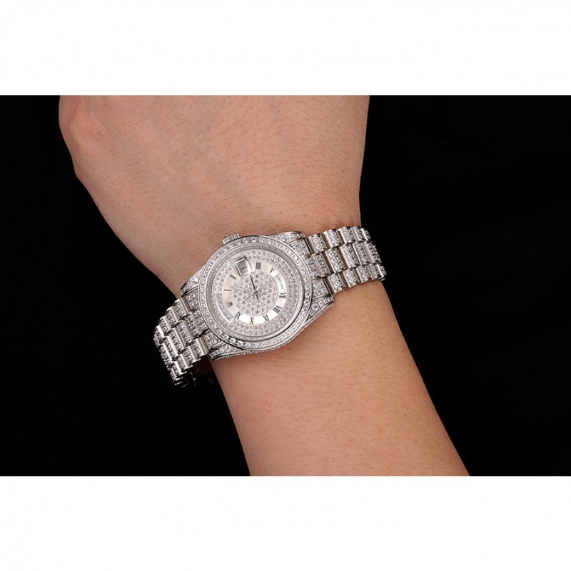 Best Replica Watches Swiss Rolex Day-Date Diamond Pave Dial Diamond Case Diamond Bracelet 1453950-8