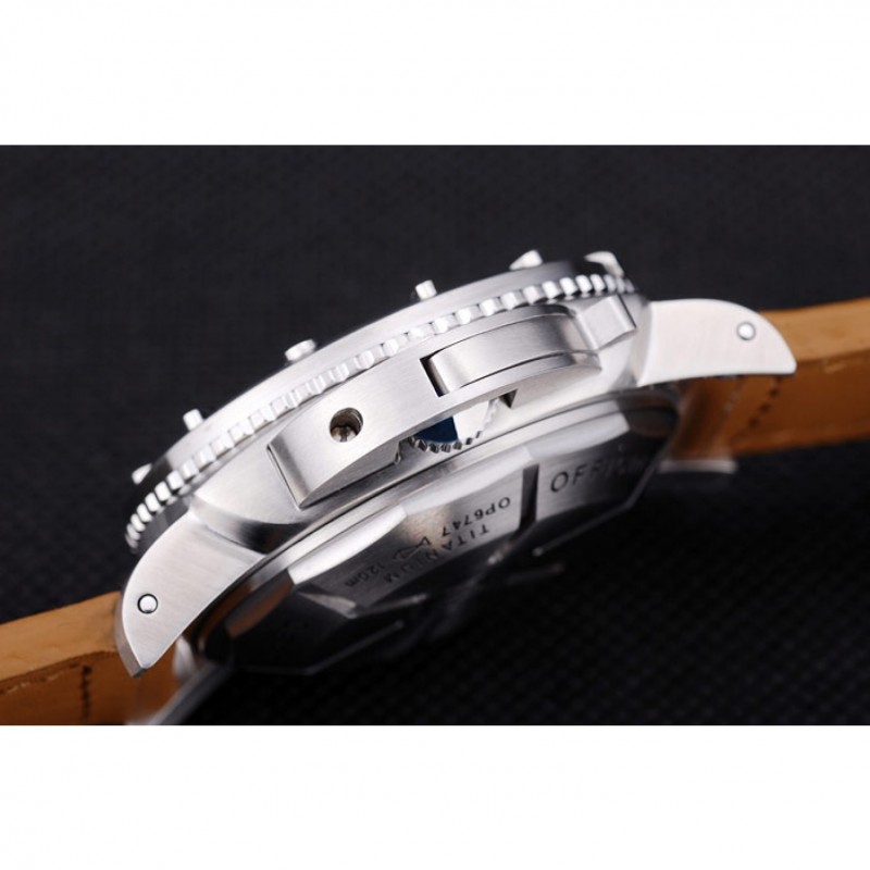 Panerai Luminor Submersible Black Dial Leather Bracelet-5