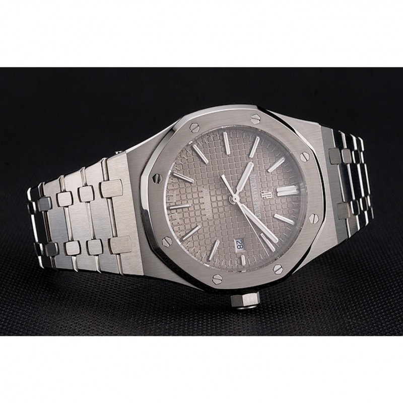 Swiss Audemars Piguet Royal Oak Silver Dial Stainless Steel Case And Bracelet-4