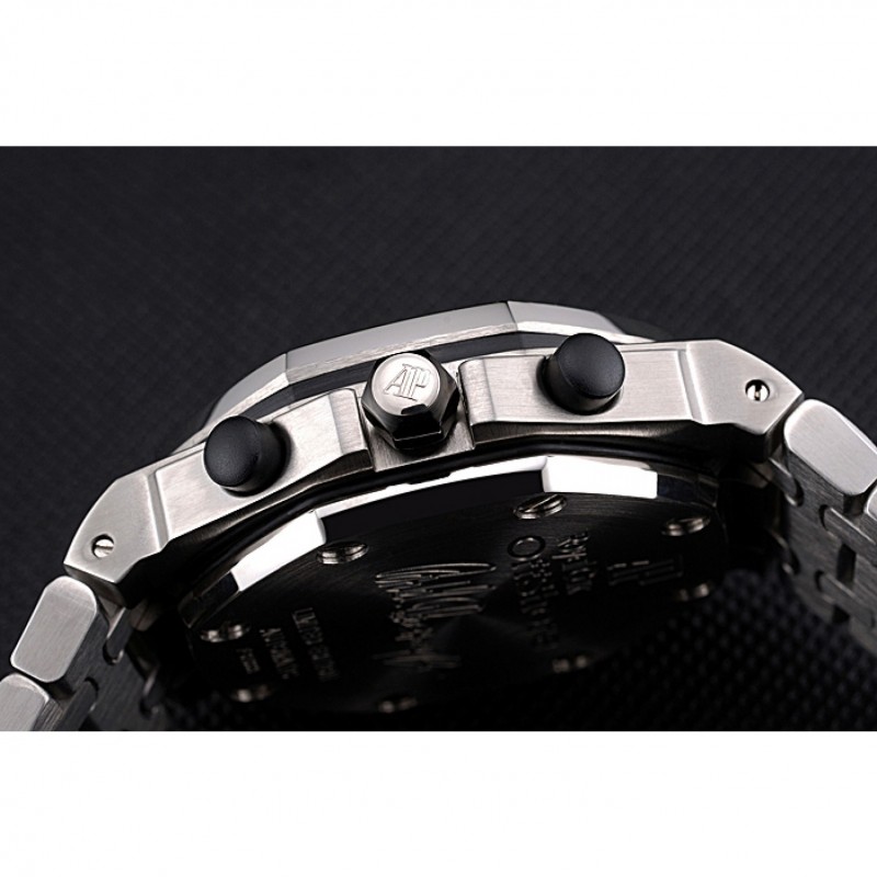 Swiss Audemars Piguet Royal Oak Offshore Black Dial Diamond Bezel Stainless Steel Case And Bracelet 622873-6