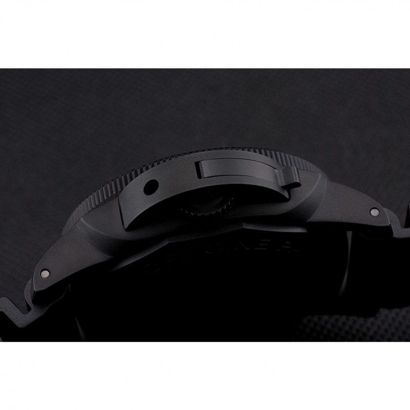 Panerai Luminor Submersible Flyback Date Black Dial Yellow Markings Black Ionized Case Black Rubber Strap-8