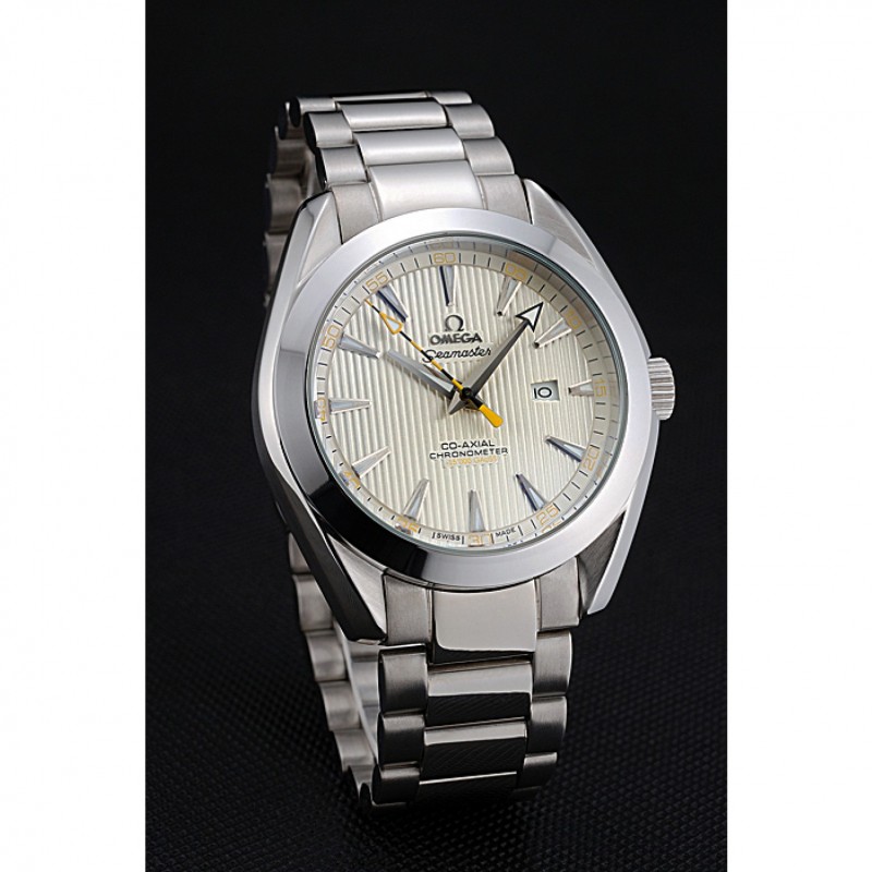 Luxury Replica Watches Omega Seamaster Aqua Terra Ivory Dial Black And Yellow Seconds Hand Stainless Steel Bracelet 622525-2
